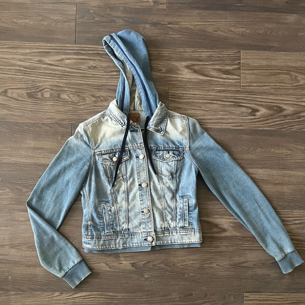 American Eagle jean jacket